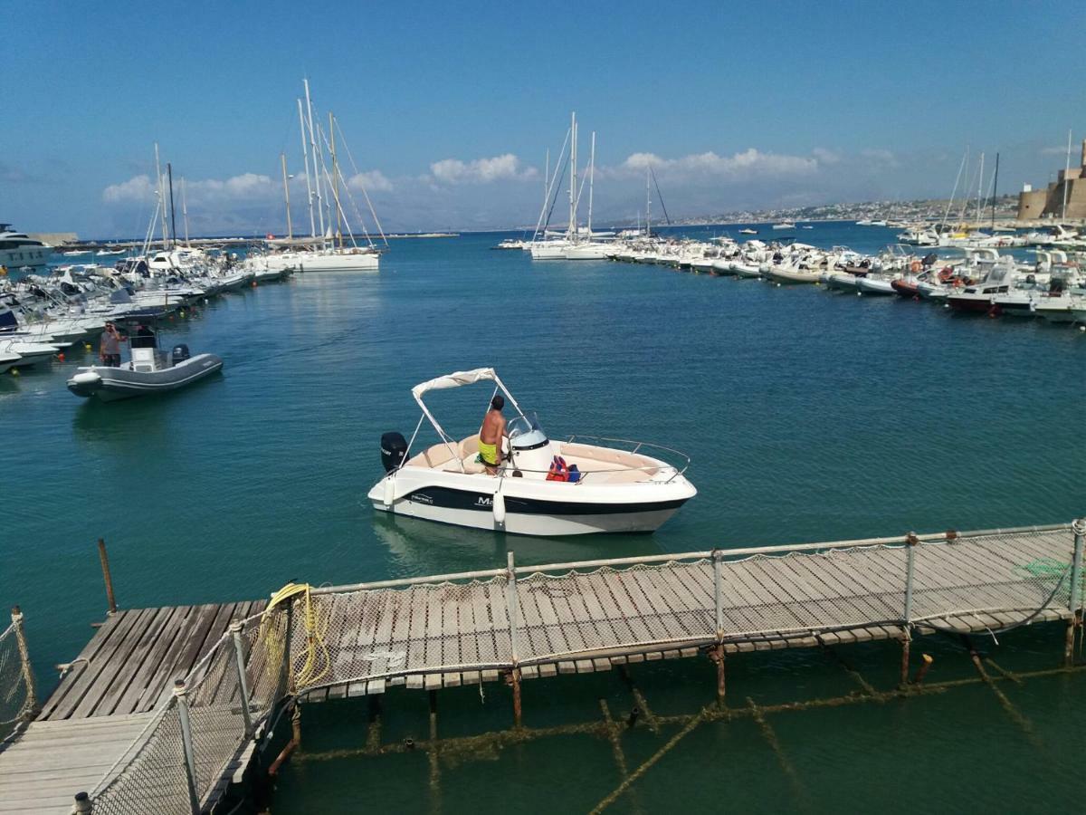 Maui Apartament Alcamo Luaran gambar
